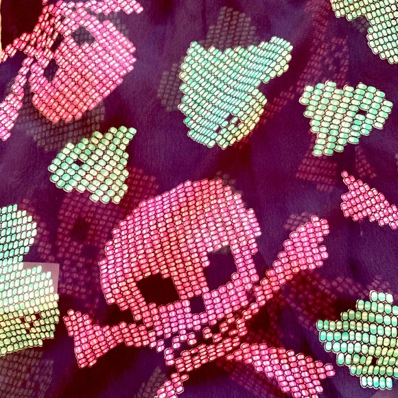 Vintage Havana Sheer Hearts 💕 & Skulls 💀 Blouse - Picture 5 of 5